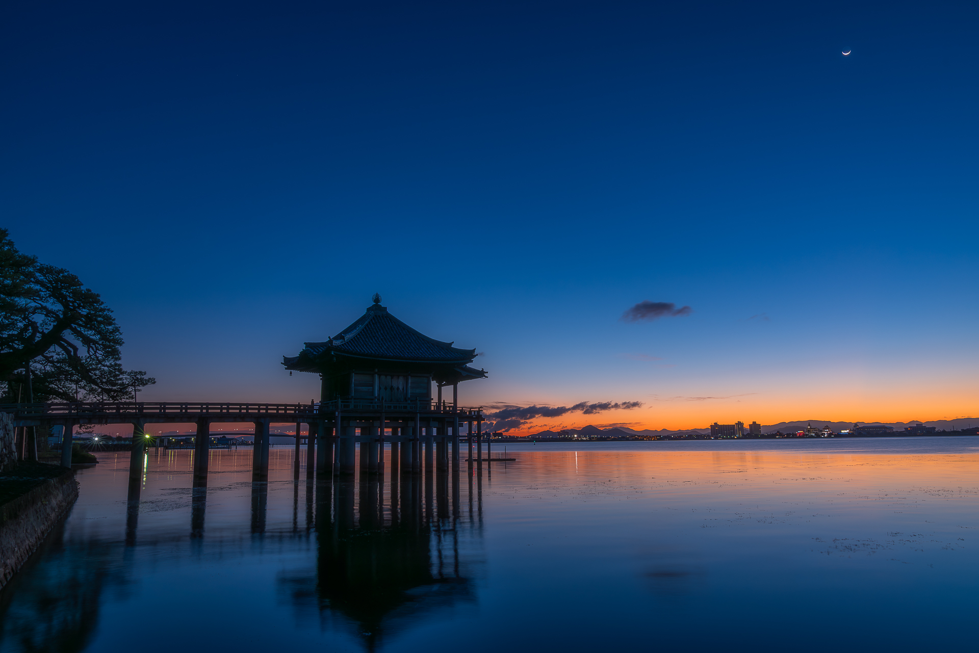 満月寺浮御堂