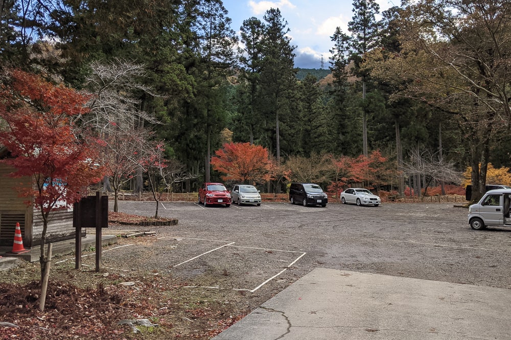 多良峡林間広場駐車場