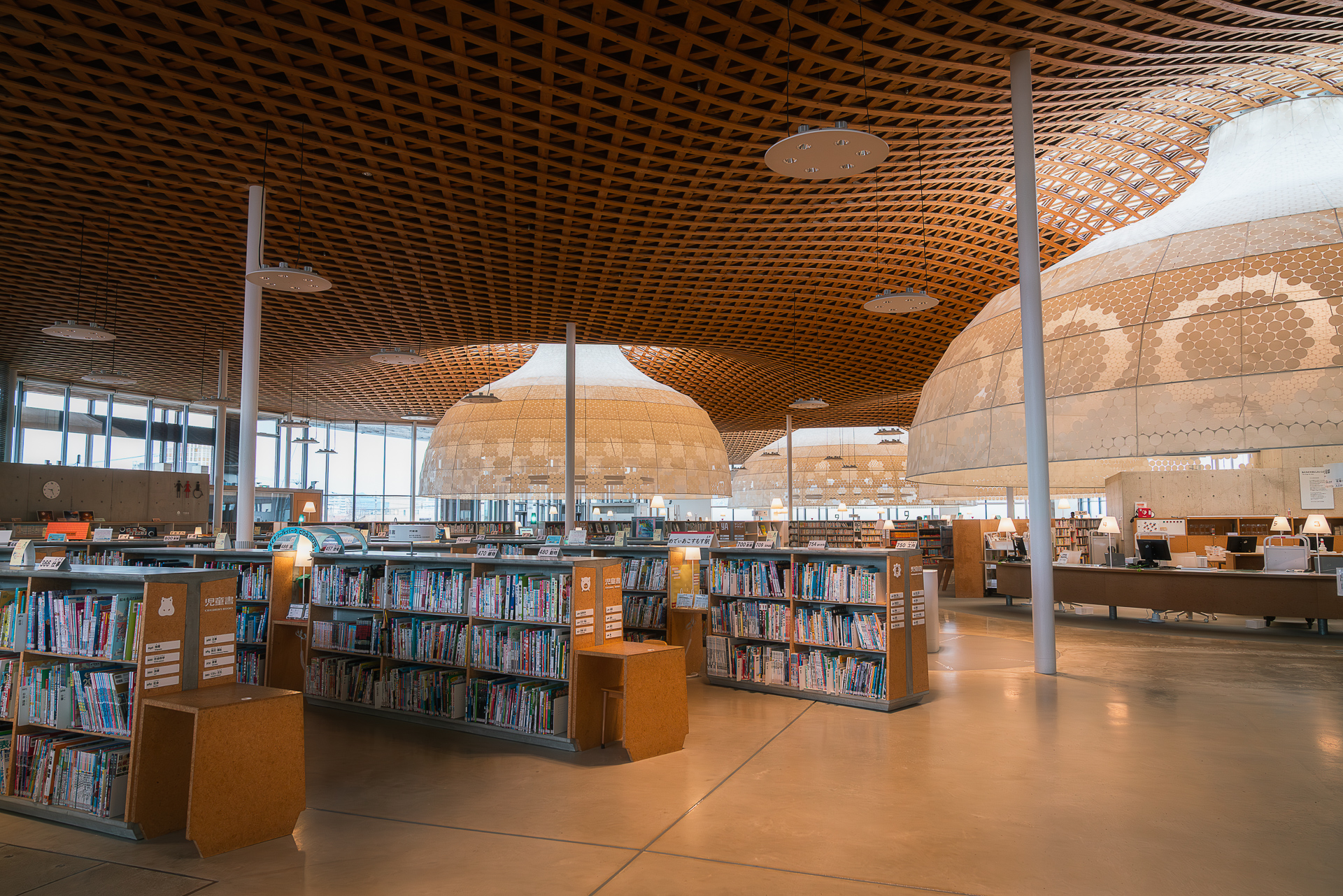 ぎふメディアコスモス(岐阜市立中央図書館)