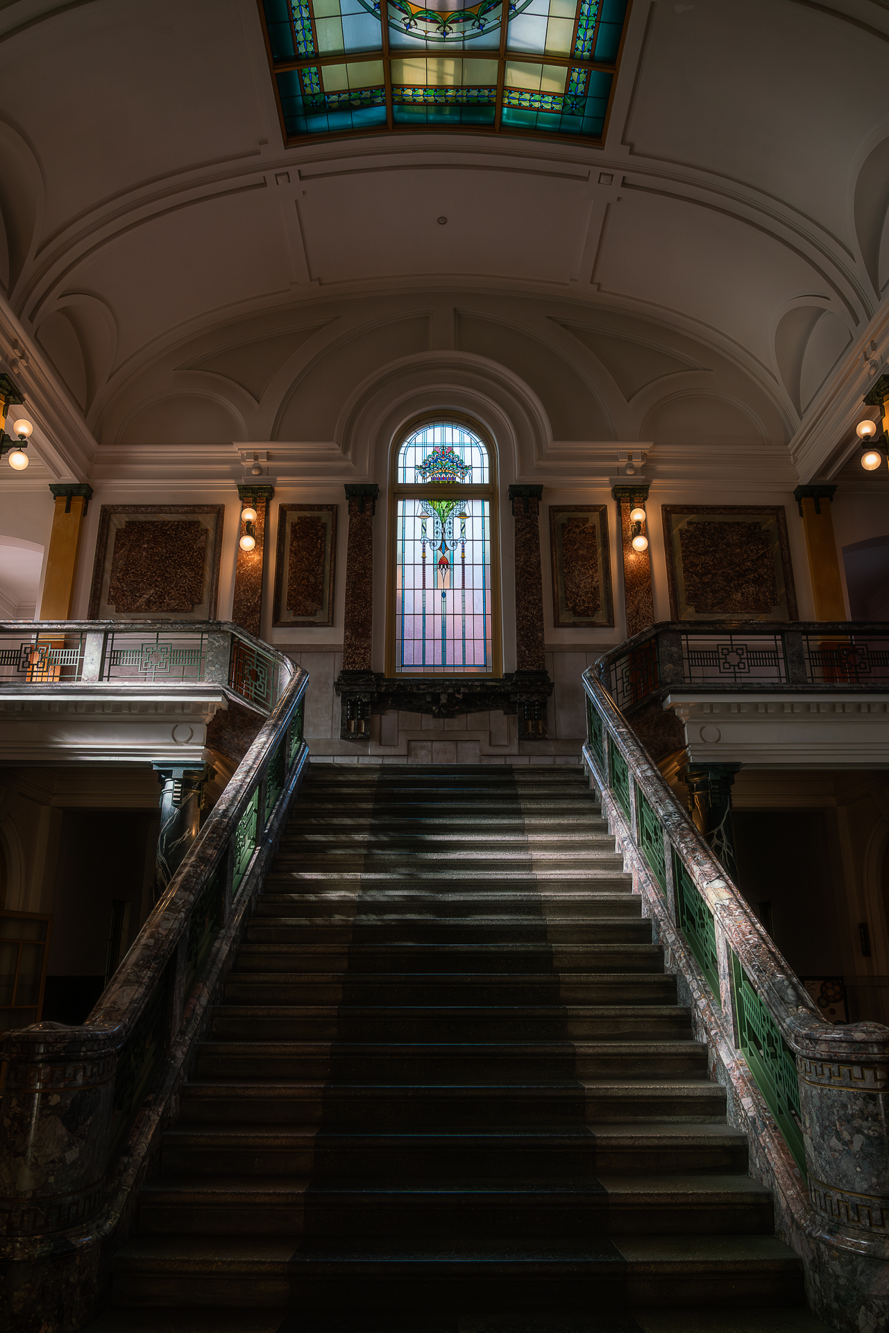 名古屋市市政資料館