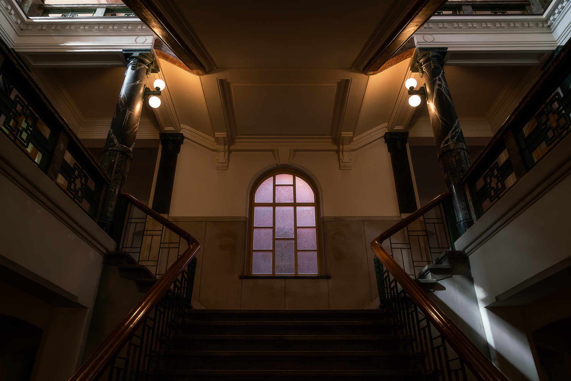 名古屋市市政資料館