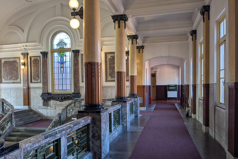 名古屋市市政資料館通路